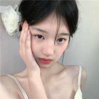 蝴蝶不说话